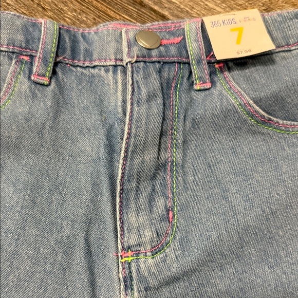 Wonder Nation Kids Embroidered Denim Shorts Set - Picture 14 of 16